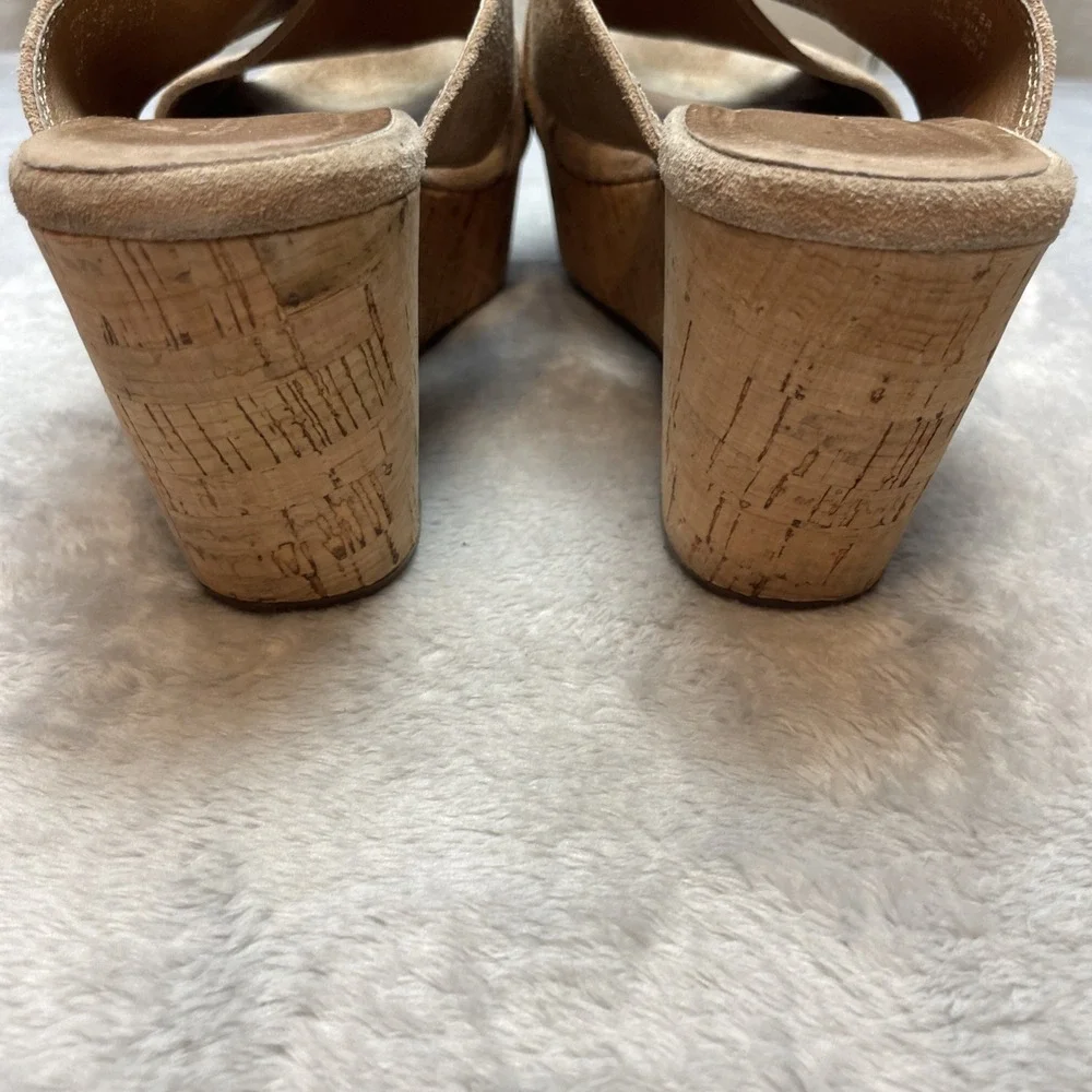 Chocolat Blu Wendy Platform Wedge Slide Sandals Size 6.5 Beige Suede Cork Heel‎